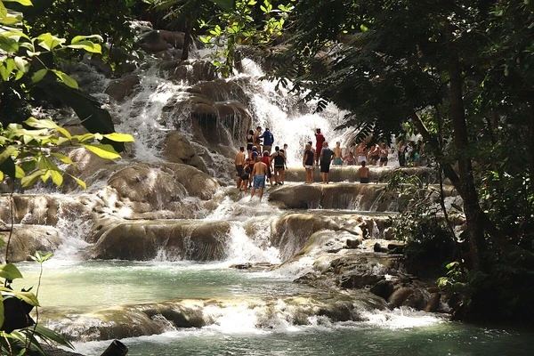 Dunn’s River Falls Explorer